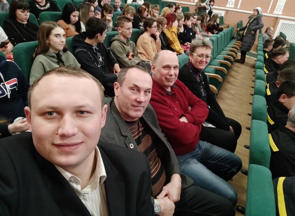  На церемонії нагородження "група підтримки"