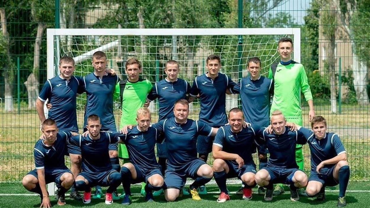 Алексей в составе попаснянской команды "Локомотив"