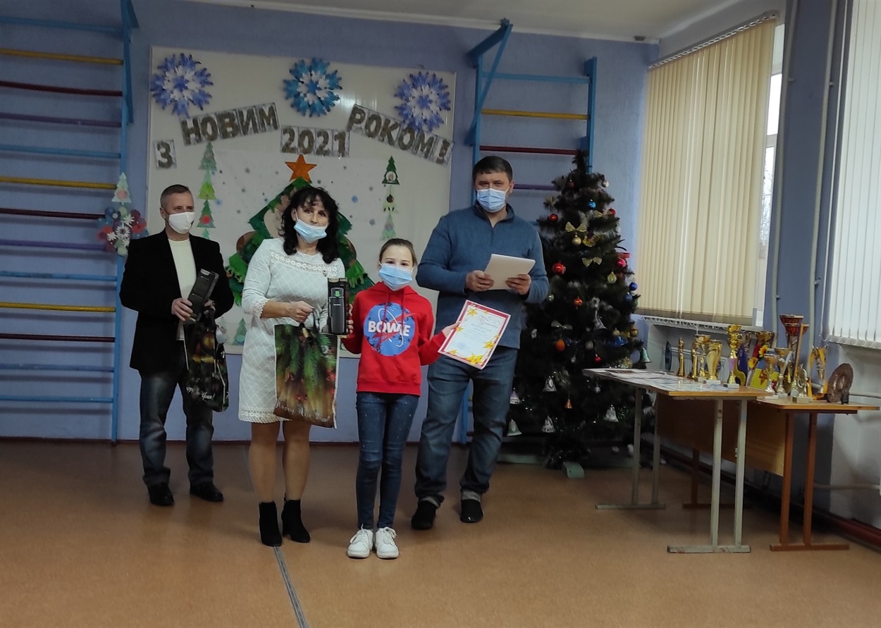 Подарки и награды ожидали всех детей