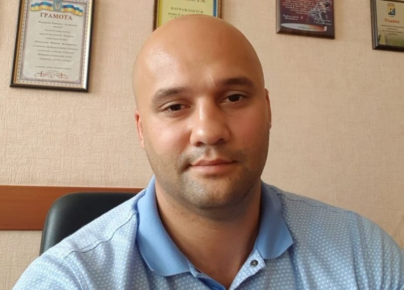 Віталій Невеселий