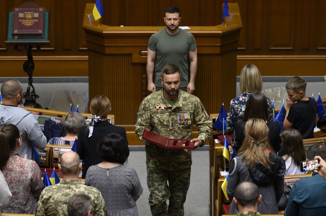 Звання Героя України присвоєно сєвєродончанину командиру роти 24-го окремого штурмового батальйону "Айдар" Олександру Коваленку, 30.06.2023