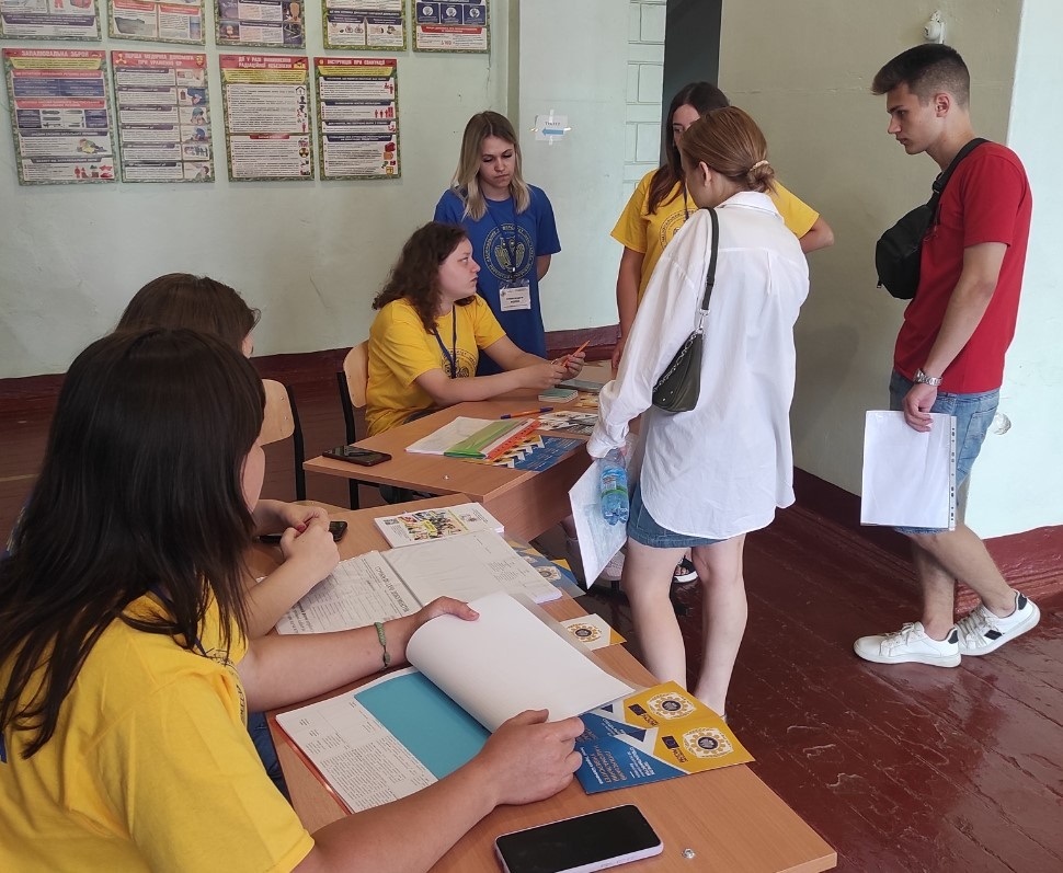 У Лубнах розпочала роботу приймальна комісія Луганського національного університету імені Тараса Шевченка, 03.07.2023