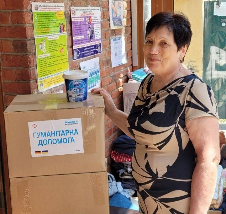 Від липня в гуманітарних осередках Луганщини додано прийоми 14 співробітниками соціальної сфери, 06.07.2023