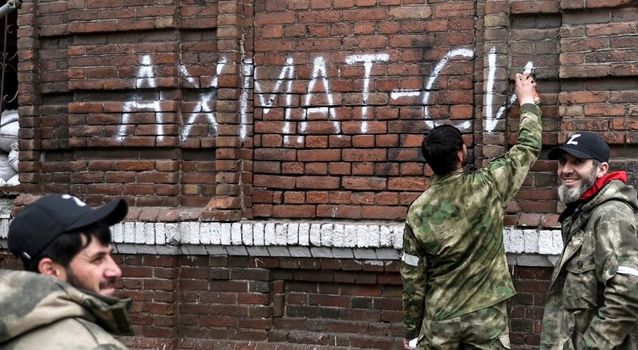 У Лисичанську противник обладнав територію міської поліклініки для розміщення особового складу та командування чеченського підрозділу "Ахмат", 19.07.2023