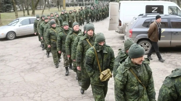 Росіяни планують мобілізувати 130 тис осіб., в тому рахунку і чоловіки з окупованої Луганщини, 04.10.2023
