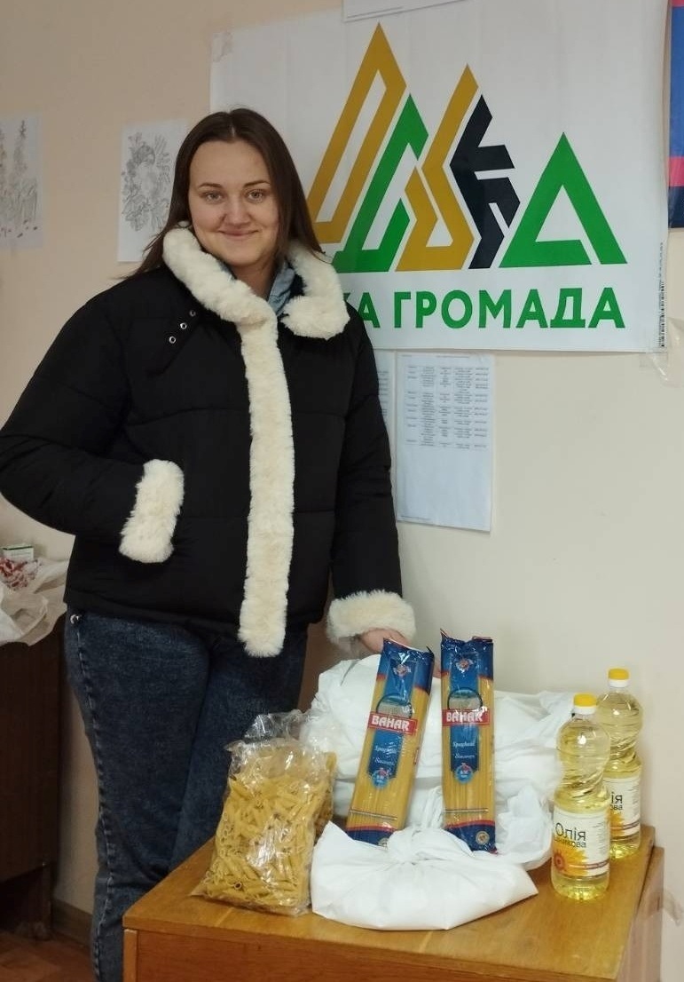 Минулої доби 250 переселенців з Луганщини отримали допомогу в гумхабі Гірської громади, 12.12.2023