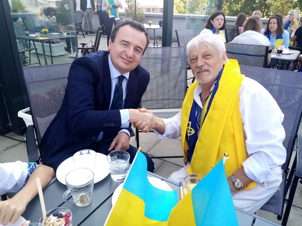 Зустріч з прем'єр-міністром Республіки Косово Альбіном Курті. Розмова про допомогу Україні.