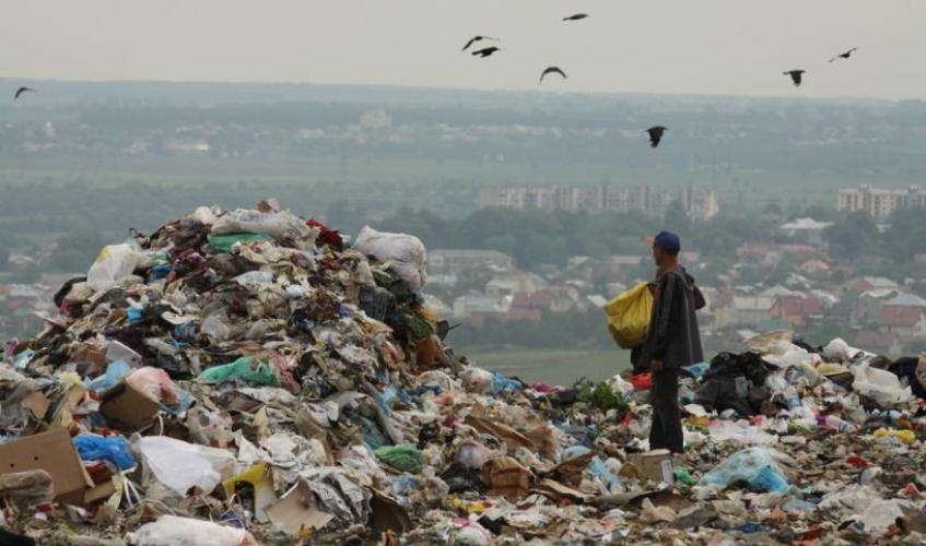 На окупованій Луганщині росіяни створять шість сміттєзвалищ для непотребу з РФ, 12.04.2024