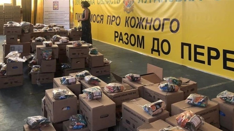 Усього, від початку діяльності хабів, переселенцям з Луганської області видано понад 10 тис 600 тонн гуманітарної допомоги. 03.07.2024