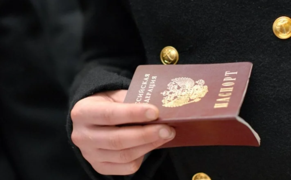 На окупованій Луганщині чоловіків позбавлятимуть громадянства РФ, якщо не став на військой облік, 02.07.2024