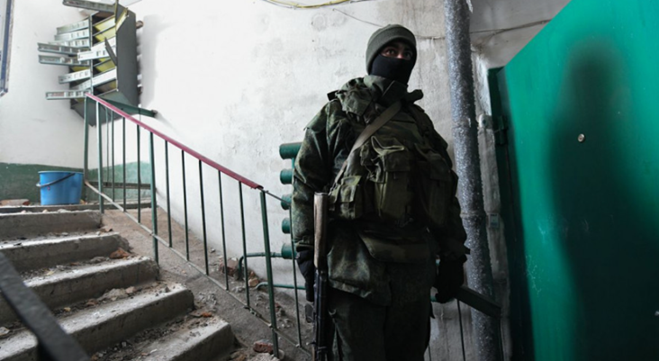 В окупованому Лисичанську продовжують "віджимати" квартири українських власників та заселяти туди громадян РФ, 11.12.2024