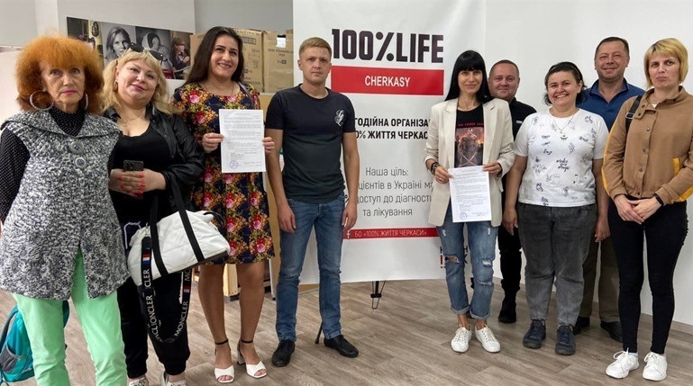 Організатори та підписанти гранту 